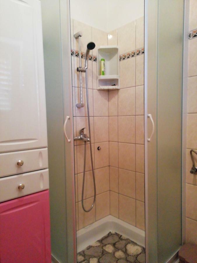 Apartmani Vesna Buje Eksteriør billede